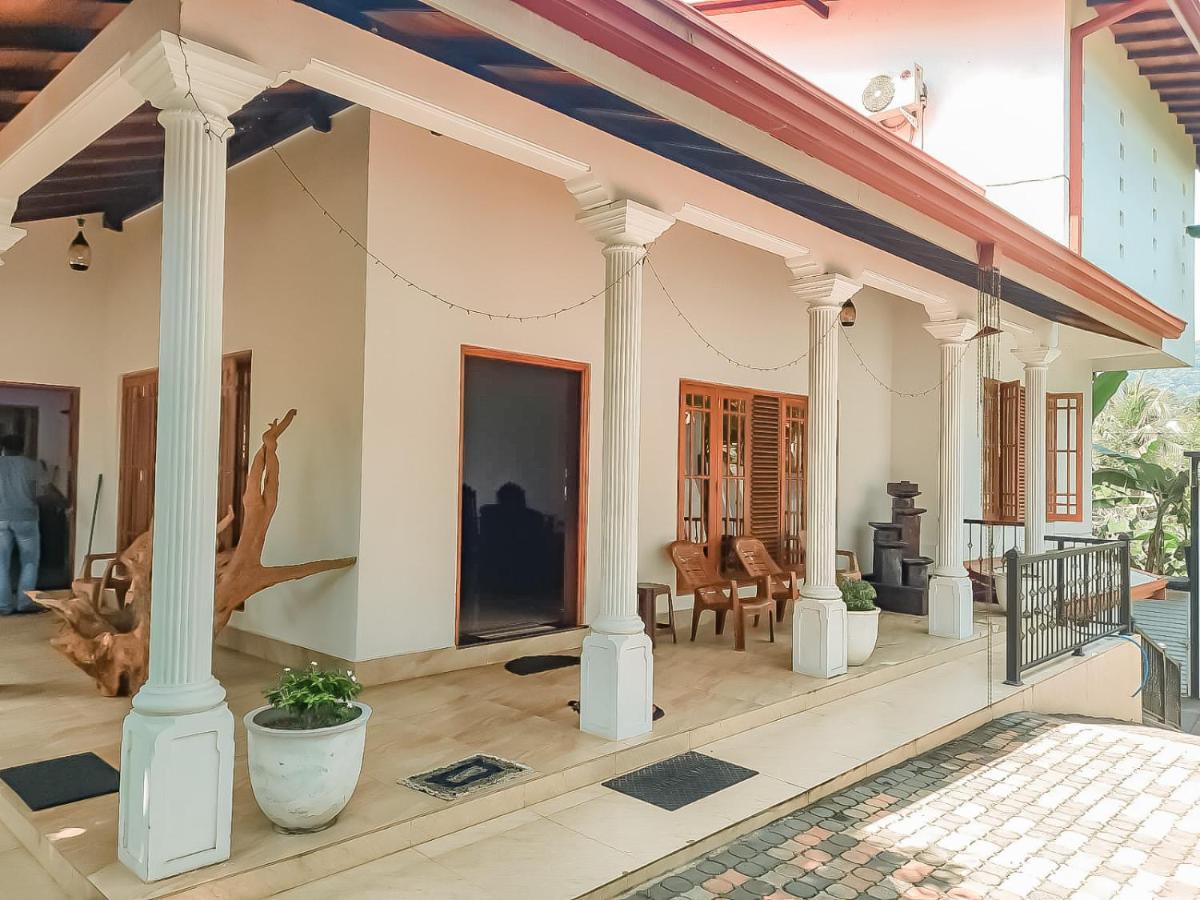 Hotel White House Ratnapura Extérieur photo