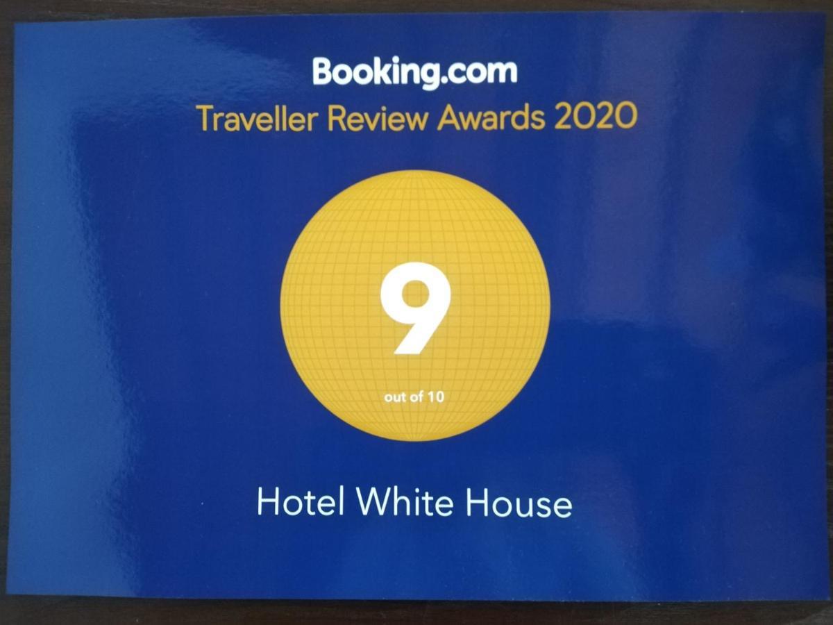 Hotel White House Ratnapura Extérieur photo